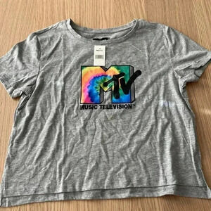 🆕MTV Grey Cropped Graphic Tee L🆕